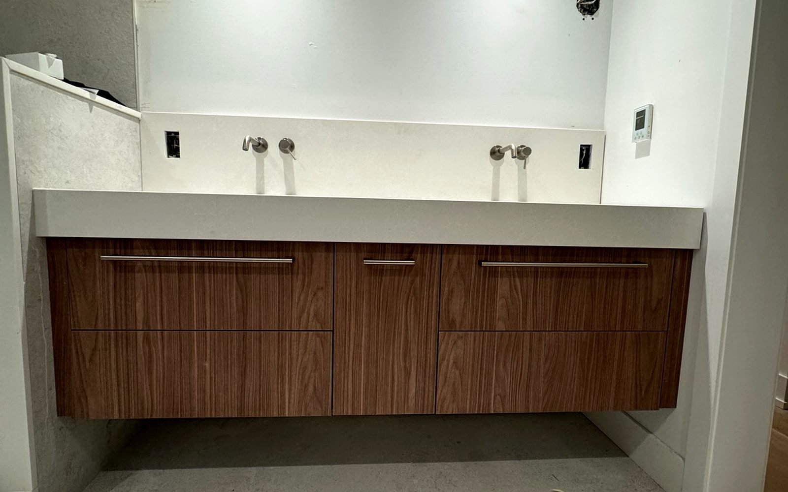Bathroom vanity